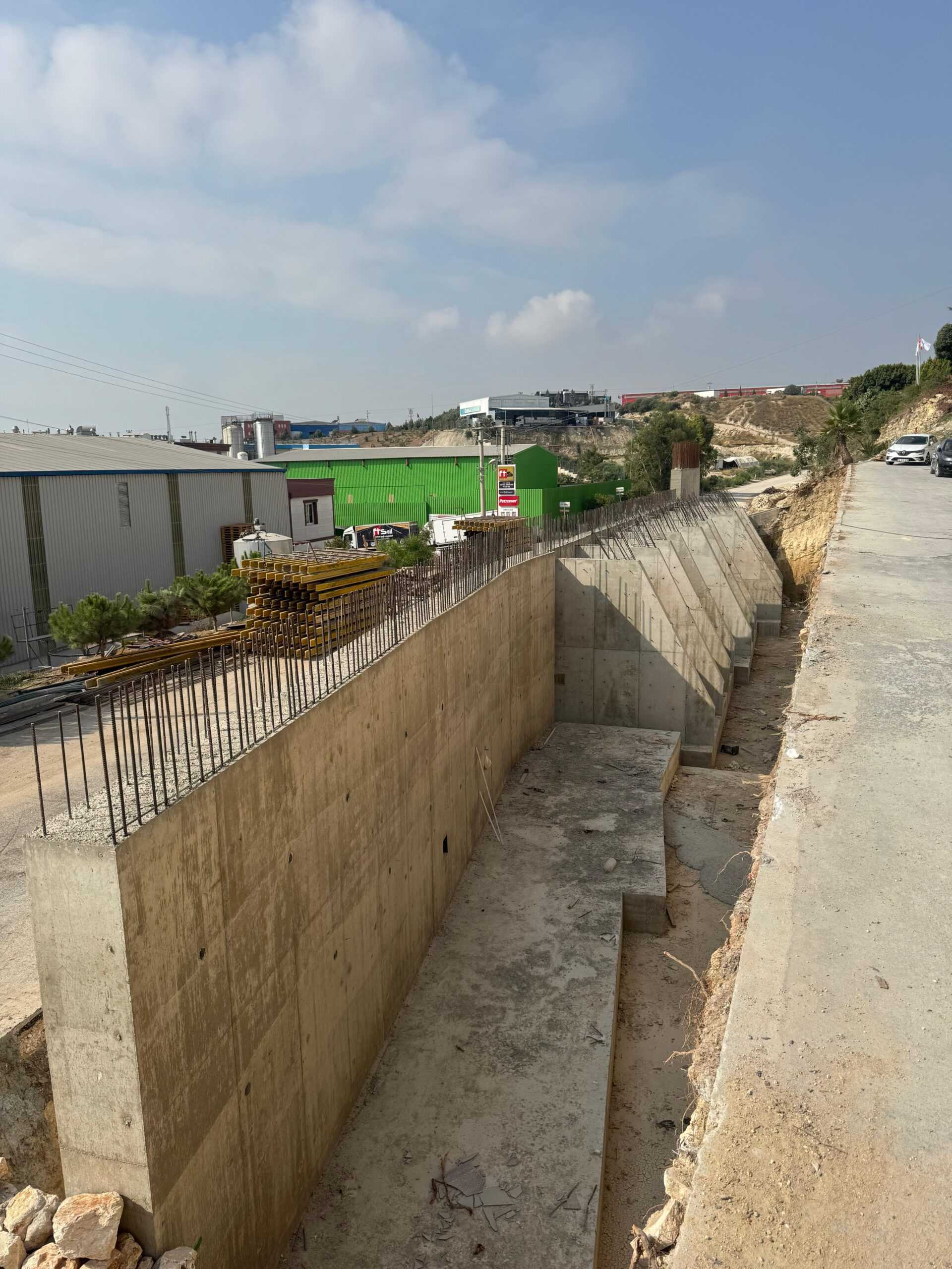 5d26947b-bc95-487c-a3c5-e543592e4573