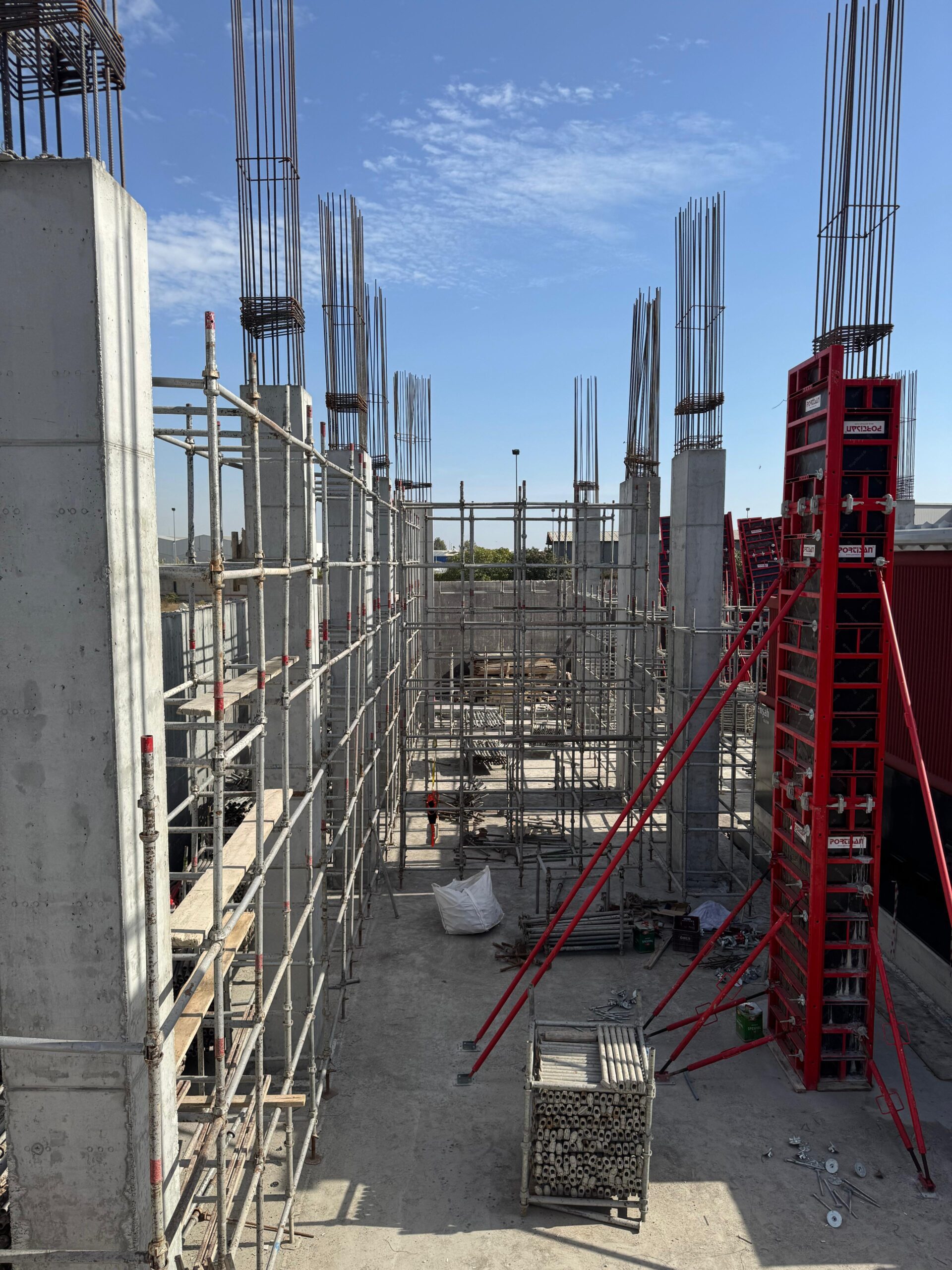 d31d2f6c-69d3-415a-bc2b-57a449376441